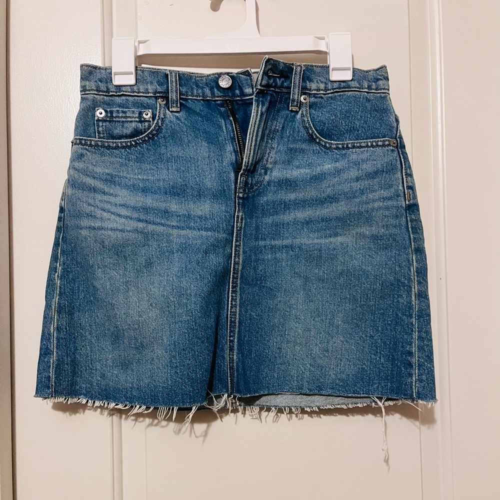Everlane Evereve Classic Blue Vintage  Denim Mini Skirt